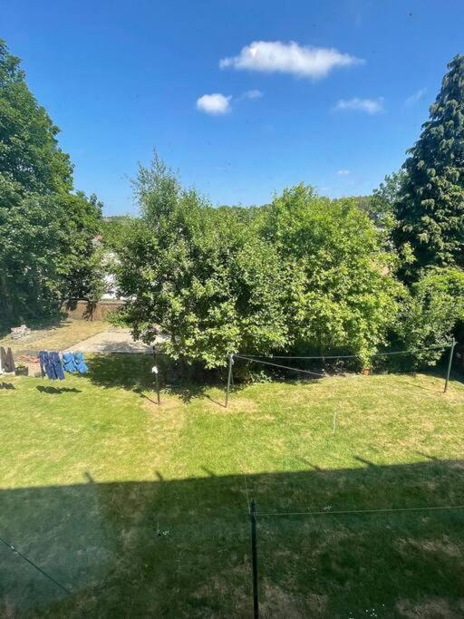 Large 2 Bed Near Glasgow Airport 佩斯利 外观 照片